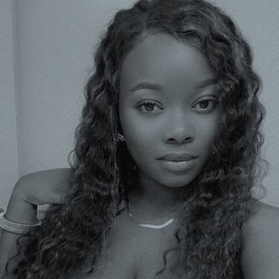 janaygracie's profile picture. #widow