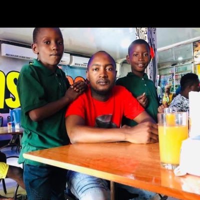 jamesmkamara2's profile picture.