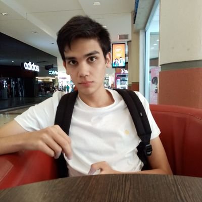 jorgemeza00's profile picture. Science and sports enthusiast.