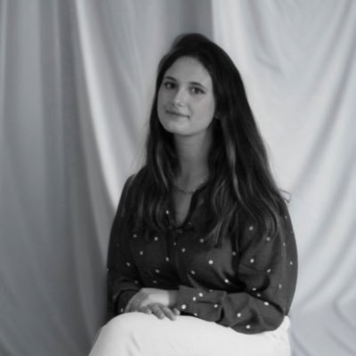 LaureBecue's profile picture. Diplômée de la Licence HARPE | La joaillerie à l’époque contemporaine 👑