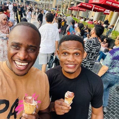 Phil 4:13| Weevil💯 | Statistician| Data Scientist| @UgandaRugby| Rugby Club Tricastin | IG @adrian_kasito | Future father to twins 🤣
