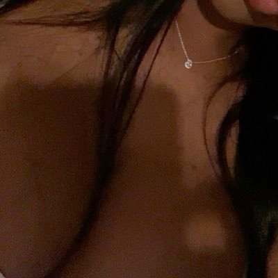 prettyps82807's profile picture. BI 👅 | Dms Open | Old Account got Deleted 😔 | Thick 21 y/o Ebony | I DONT HAVE SNAP | GIRLS AND OLDER MEN ONLY