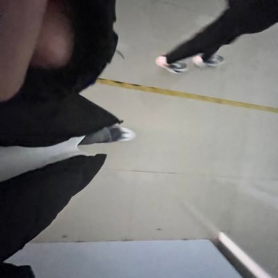 evjbV5iLbS45046's profile picture. 