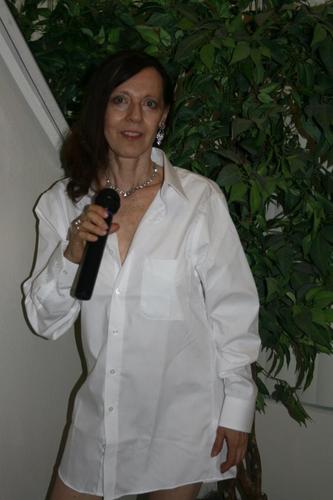 astridryterband's profile picture. Songwriter, author, Youtube artist