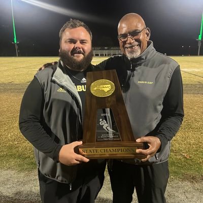 | Matthew 6:34 | IG:Bjones_58 | FC '21| Rabun Gap-Nacoochee School Defensive Line Coach | #WWJD | #BlackHatAlum 🎩 | Blood bought son of Jesus!