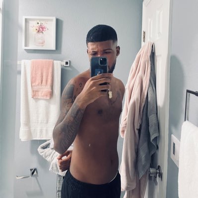 Don't ask me how I'm doing, you know I'm good🤷🏽♂️ Ig: hendrickkk_01