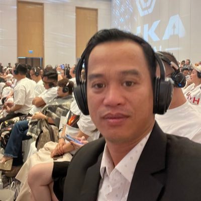 ManhHa131's profile picture. 