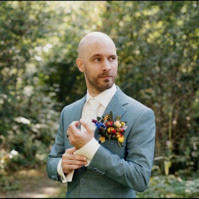 djedwinb's profile picture. Software Developer by day, but DJ by heart. Member of DJ team The Skypirates. Gamer. Interested in politics.