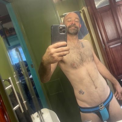 Hi thanks for stopping by. I’m officially a broke college student back to making content 😘I’m a huge car guy. cash app $bulepete.