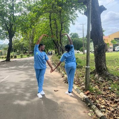 Just your regular monozygotic twins ✨|🩺STN's| Perfume lovers