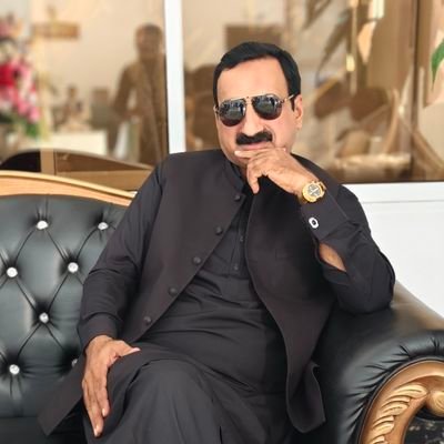 Mphil English,Masters in Education,Political science, Islamic studies and IR.
Motivational speaker and Trainer.