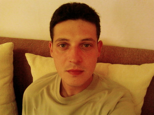 macarad2005's profile picture. 