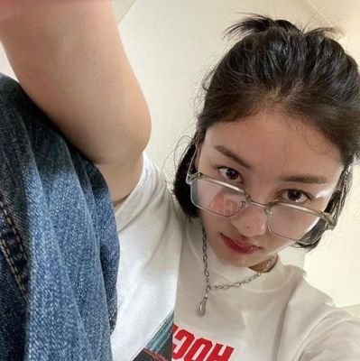 big fan of jihyo park yuzuru hanyu and venti genshin impact