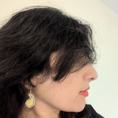 آزادی این نیست که میان سفید و سیاه یکی را بَرگزینیم بلکه نفیِ اینگونه گزینشهای دستوری است