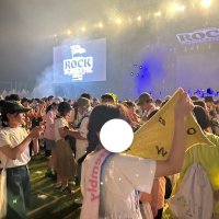 アユ (@rainingg__) 's Twitter Profile