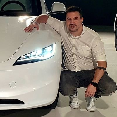 Apasionado de la inversión en Bolsa | Delineante Proyectista Senior | $TSLA FanBoy Referral: https://t.co/WGDIZ4OHBV