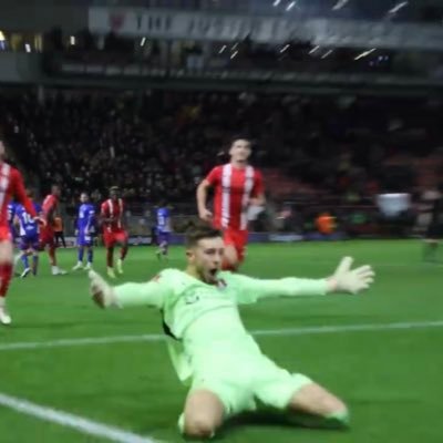 BradJ4mes's profile picture. LOFC