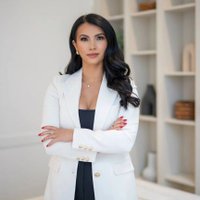 Julia Young (@julia_young0) 's Twitter Profile