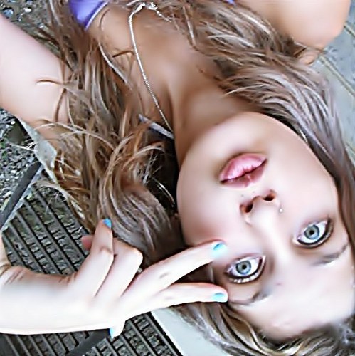 Flamenguiista,Aquariana,Casada, 16 anos.