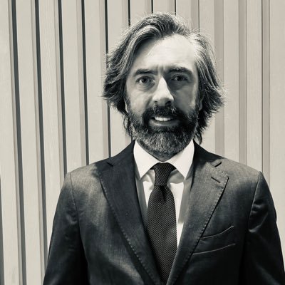 Beşiktaş JK Genel Kurulu Üyesi, Platformder Yönetim Kurulu Başkanı, Toro Makina YK Üyesi (Kurucu Ortak) , TOBB Türkiye Makine ve Teçhizat İmalatı Meclis Üyesi ❓