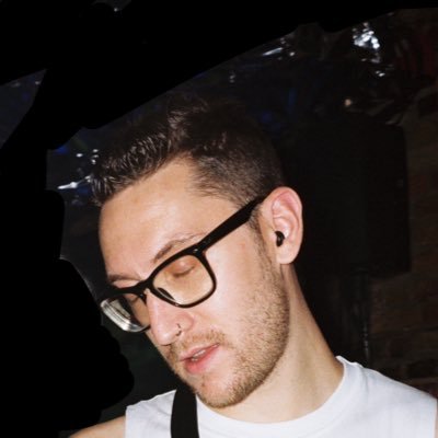 SethxTyler's profile picture. that’s showbiz, baby!