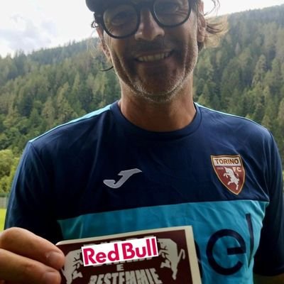mumcallsmelollo's profile picture. Produttore di vino e appassionato di sport
