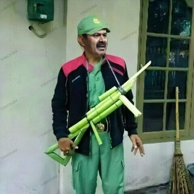பிறப்பொக்கும் எல்லா உயிர்க்கும் சிறப்பொவ்வா செய்தொழில் வேற்றுமை யான்