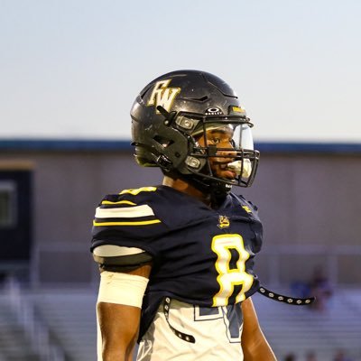 JSimmons2007's profile picture. 5'10 210 | RB, LB, DE | FWHS 26' | Football/Track and Field | 3.0GPA | 1st Team all region RB | @jaydenlamarsimmons2007@gmail.com | Phone # 520-585-0163