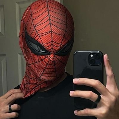 SEXVGUK's profile picture. ⠀⠀⠀𓄼𓏲Half love, half regret.