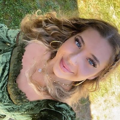 🕯clairvoyant & intuitive guidance
✨️spiritual healer