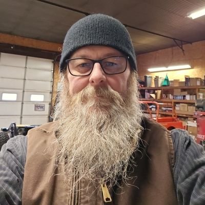 oldtirediron's profile picture. I sell stuff. 🤘🏁🏴🏴‍☠️🇺🇲🤣