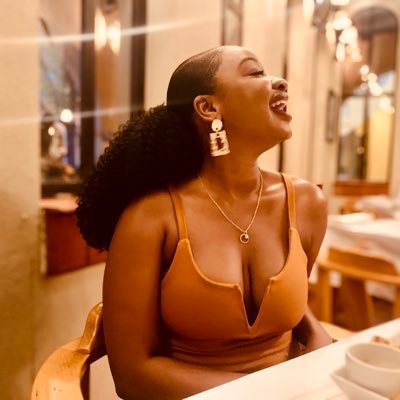 Ndafapawatn's profile picture. Academic at heart