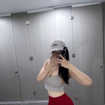 Jenna_Olivi's profile picture. Pretty with a dash of sass💔. 💋 Living life in full color.