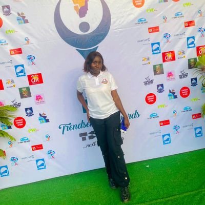 Toria's Fashions deals on female ad male outfits. Looking for a
Party wears,Wedding wears,Uniform wears and others.
Am available for you.