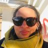 leilas22's profile picture. |Brazilian living abroad 🇬🇧 | Web Developer| Penso e opino em 3 idiomas | "Convierte sus días amargos en oportunidades y sus sombras en luces"