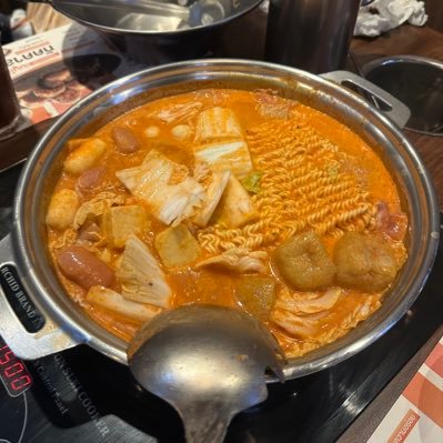 zxqqay's profile picture. 