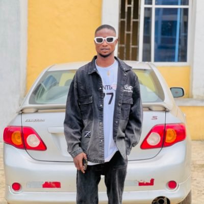 AdeoyeAyodele13's profile picture. 