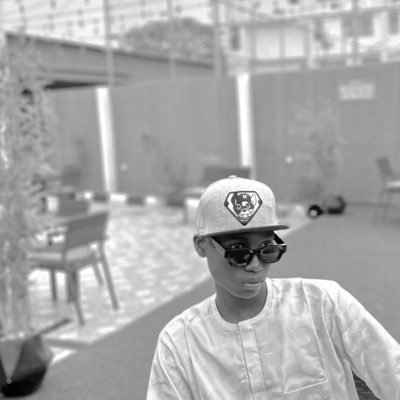 moh_amiinu's profile picture. enjoy every moment death is unexpected 😎