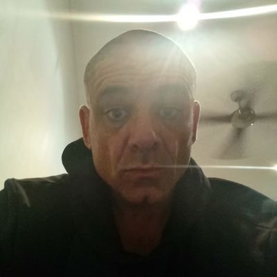 T8405561Tony's profile picture. 