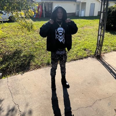 Bi~24♒️ Ms 662/Ar 870📍 Loner~Antisocial🖤 Gamer🎮~Content Creators