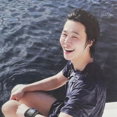 WhoIsr097's profile picture. 🐩🐾