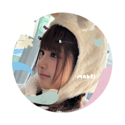 duecaf's profile picture. walking in the wind