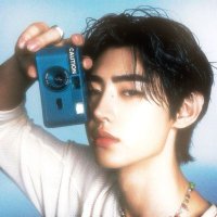 🌊 𝐧𝐢𝐪𝐮𝐞 (@blancheninie) 's Twitter Profile