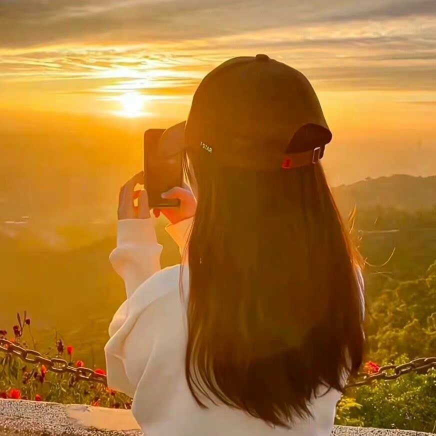 KrausClair25030's profile picture. Can you become my friend