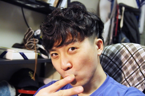 rhyme81's profile picture. 空