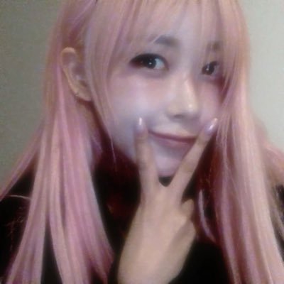 nekrolusto's profile picture. peter steeles gf