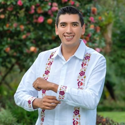 ✨Yo nací con la luna de plata, y nací con la salsa de chile seco a un lado 🌶 | En Pro del medio ambiente y las causas sociales ♻️¡BASADO EN HECHOS REALES!