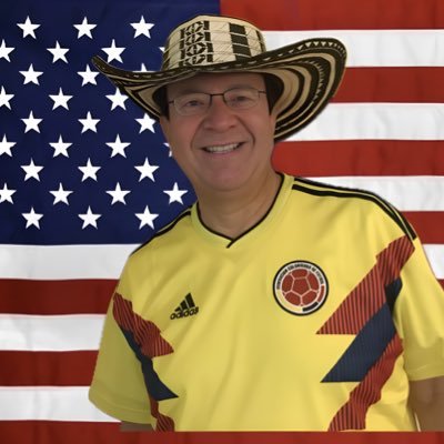 Proud LEGAL immigrant, and naturalized citizen of the USA 🇺🇸
