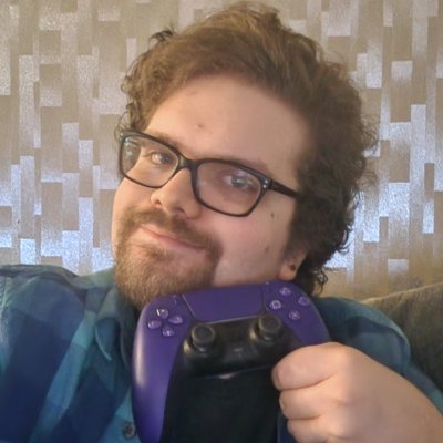 Managing Editor @PSXExtreme, @Xbox_Nerds, @GoSwitchYo • EIC @SmashJumpDotCom • Oxford Comma Warrior • https://t.co/ZoLdxTOLYt.