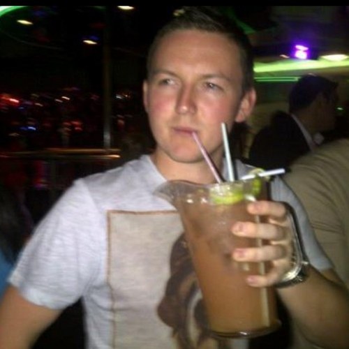 LeeBurbs's profile picture. 